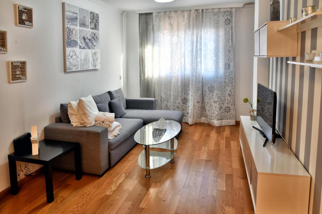 Wonderstays Apartamentos La Estacion Malaga Ngoại thất bức ảnh