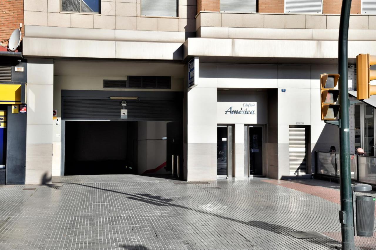 Wonderstays Apartamentos La Estacion Malaga Ngoại thất bức ảnh