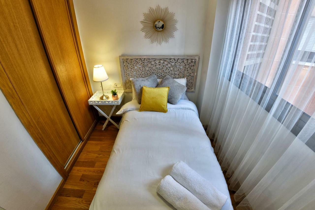 Wonderstays Apartamentos La Estacion Malaga Ngoại thất bức ảnh